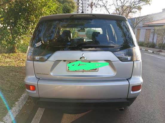MITSUBISHI-OUTLANDER-2.0 16V GASOLINA 4P AUTOMÁTICO MITSUBISHI-OUTLANDER-2012