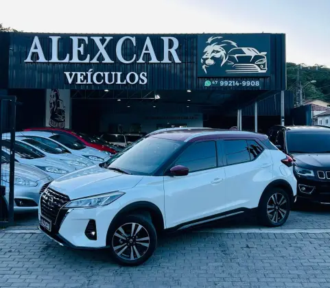 NISSAN KICKS 1.6 16V FLEXSTART ADVANCE XTRONIC NISSAN KICKS 1.6 16V FLEXSTART ADVANCE XTRONIC