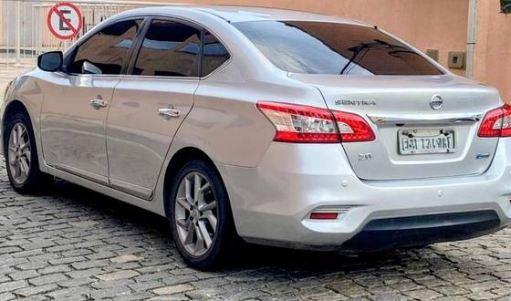 NISSAN SENTRA 2.0 UNIQUE 16V FLEX 4P AUTOMÁTICO