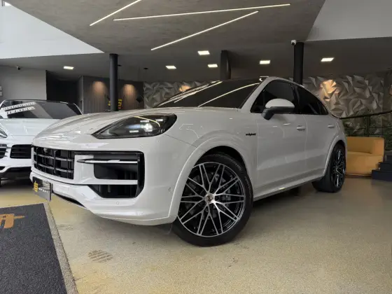 PORSCHE CAYENNE 3.0 V6 E-HYBRID COUPÉ AWD TIPTRONIC S