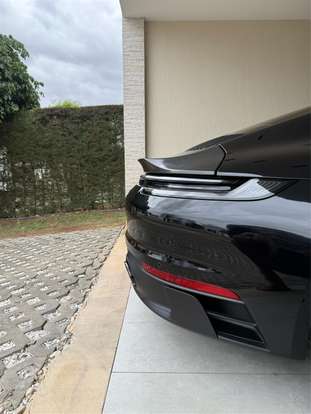 PORSCHE-911-2024