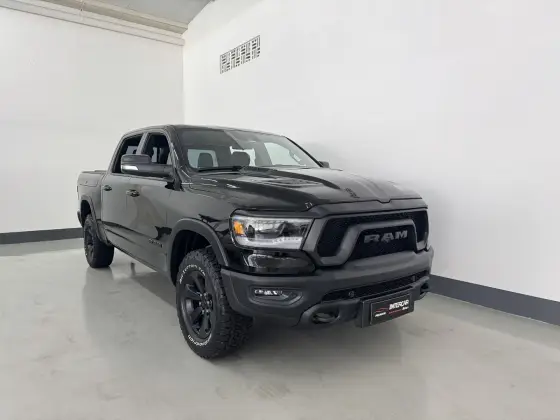 RAM 1500 5.7 V8 GASOLINA REBEL CD 4X4 AUTOMÁTICO