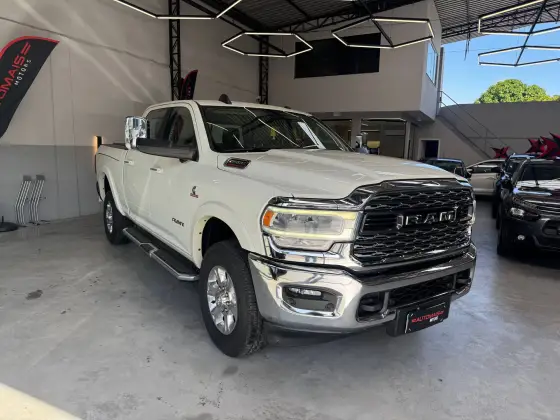 RAM 2500 6.7 I6 TURBO DIESEL LARAMIE CD 4X4 AUTOMÁTICO