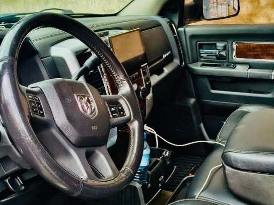 RAM-2500-6.7 LARAMIE 4X4 CD I6 TURBO DIESEL 4P AUTOMÁTICO RAM-2500-2012