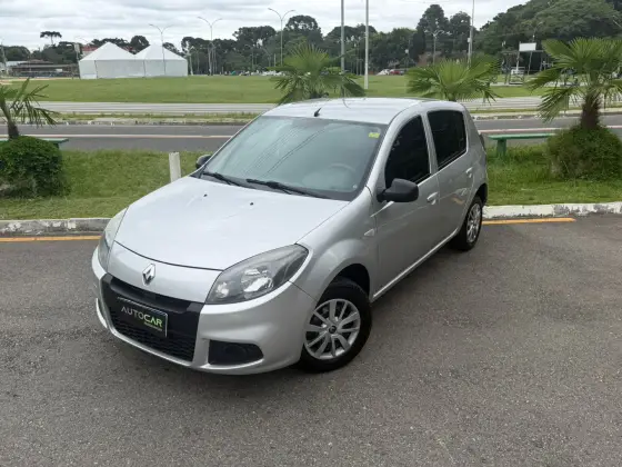 RENAULT SANDERO 1.0 AUTHENTIQUE 16V FLEX 4P MANUAL