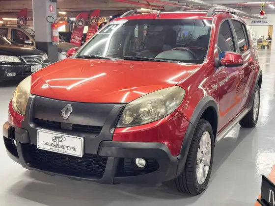 RENAULT SANDERO 1.6 STEPWAY 16V FLEX 4P AUTOMÁTICO