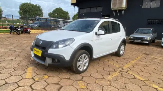RENAULT SANDERO 1.6 STEPWAY TWEED 8V FLEX 4P MANUAL RENAULT SANDERO 1.6 STEPWAY TWEED 8V FLEX 4P MANUAL