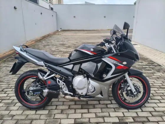 SUZUKI GSX 650 F 