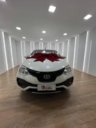 TOYOTA ETIOS 1.5 X SEDAN 16V FLEX 4P AUTOMÁTICO