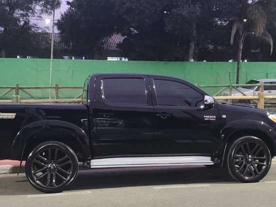 TOYOTA-HILUX-3.0 SRV 4X4 CD 16V TURBO INTERCOOLER DIESEL 4P AUTOMÁTICO TOYOTA-HILUX-2008