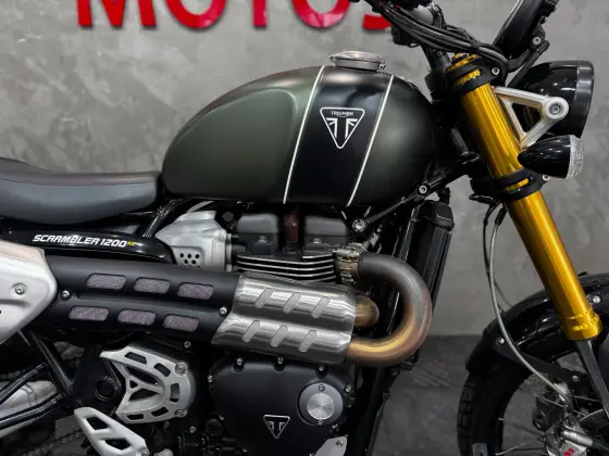 TRIUMPH SCRAMBLER 1200 XE 