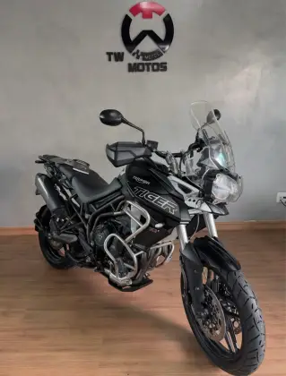 TRIUMPH TIGER 800 XRT 