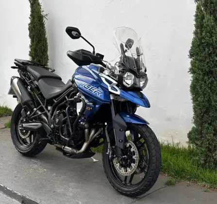 TRIUMPH TIGER 800 XRX 