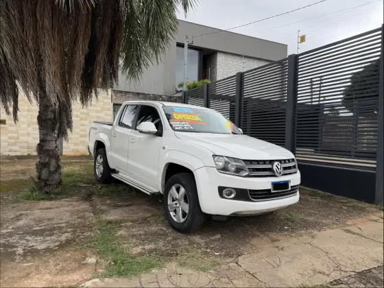 VOLKSWAGEN AMAROK 2.0 HIGHLINE 4X4 CD 16V TURBO INTERCOOLER DIESEL 4P AUTOMÁTICO VOLKSWAGEN AMAROK 2.0 HIGHLINE 4X4 CD 16V TURBO INTERCOOLER DIESEL 4P AUTOMÁTICO
