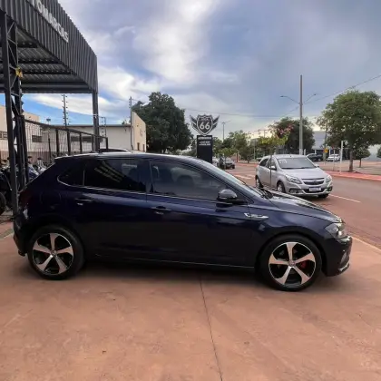 VOLKSWAGEN POLO 1.0 200 TSI HIGHLINE AUTOMÁTICO