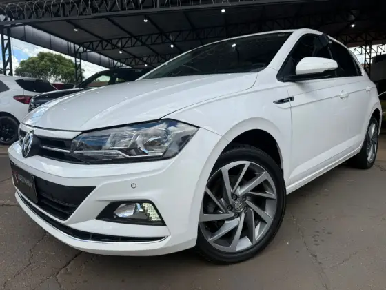 VOLKSWAGEN POLO 1.0 200 TSI HIGHLINE AUTOMÁTICO