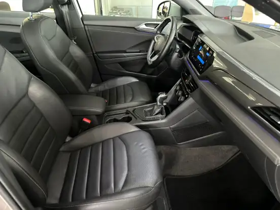 VOLKSWAGEN-TAOS-1.4 250 TSI TOTAL FLEX HIGHLINE AUTOMÁTICO VOLKSWAGEN-TAOS-2022