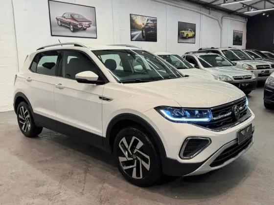 VOLKSWAGEN T-CROSS 1.4 250 TSI TOTAL FLEX HIGHLINE AUTOMÁTICO