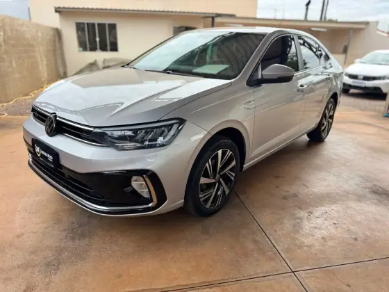VOLKSWAGEN VIRTUS 1.0 200 TSI HIGHLINE AUTOMÁTICO