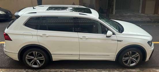 VOLKSWAGEN-TIGUAN-2019