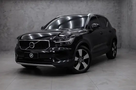 VOLVO XC40 2.0 T4 GASOLINA MOMENTUM GEARTRONIC
