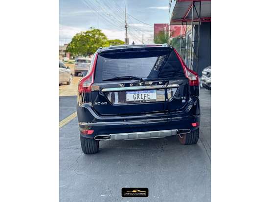 VOLVO-XC60-2.0 T5 DYNAMIC FWD TURBO GASOLINA 4P AUTOMÁTICO VOLVO-XC60-2013