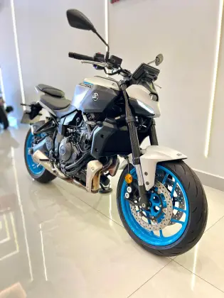 YAMAHA MT-07 CONNECTED ABS 