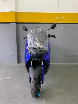 YAMAHA NMAX CONNECTED 160 ABS 