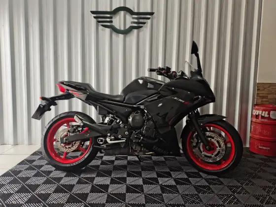 YAMAHA XJ6 F 
