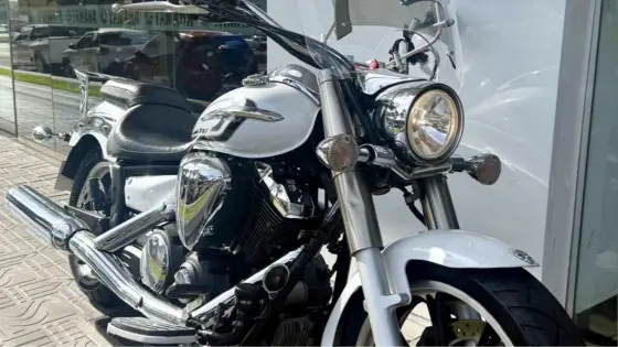 YAMAHA XVS950A MIDNIGHT STAR 