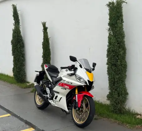 YAMAHA YZF R3 60th ANNIVERSARY ABS YAMAHA YZF R3 60th ANNIVERSARY ABS