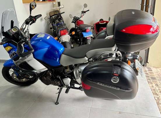 YAMAHA-XT1200Z SUPER TÉNÉRÉ YAMAHA-XT1200Z SUPER TÉNÉRÉ-2012