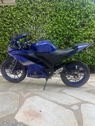 YAMAHA YZF R15 