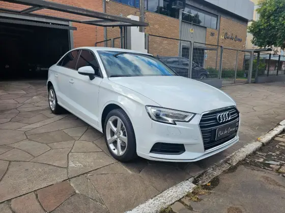 AUDI A3 1.4 TFSI SEDAN ATTRACTION 16V FLEX 4P TIPTRONIC