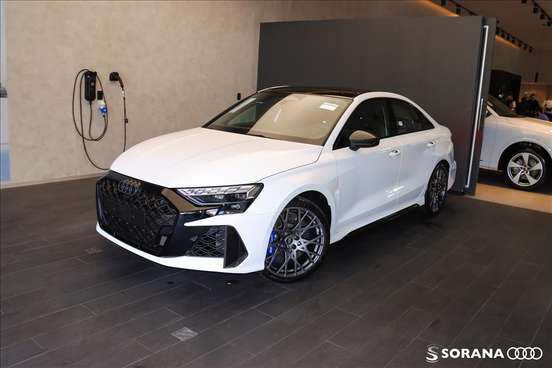 AUDI-RS3-2025