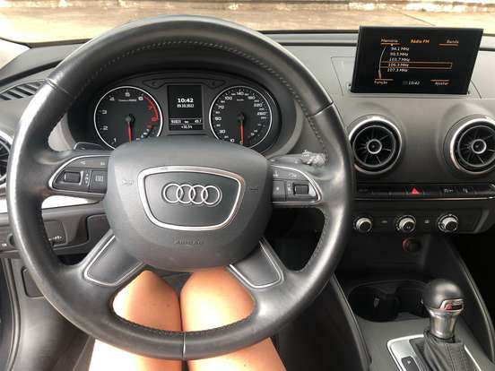 AUDI-A3-2013