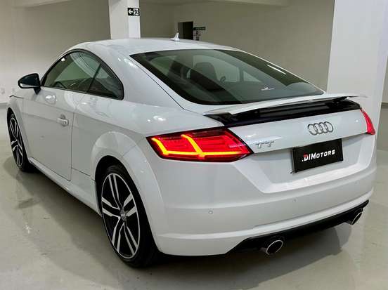 AUDI-TT-2015