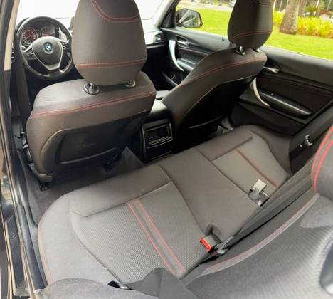 BMW 120i 2.0 16V SPORT ACTIVEFLEX 4P AUTOMÁTICO