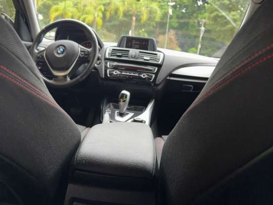 BMW-120i-2.0 16V SPORT ACTIVEFLEX 4P AUTOMÁTICO BMW-120i-2016