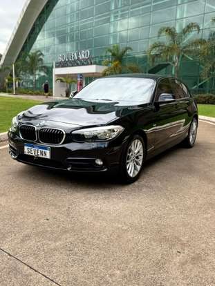 BMW-120i-2016