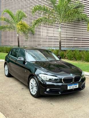 BMW-120i-2016