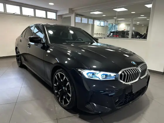 BMW 320i 2.0 16V TURBO FLEX M SPORT AUTOMÁTICO BMW 320i 2.0 16V TURBO FLEX M SPORT AUTOMÁTICO