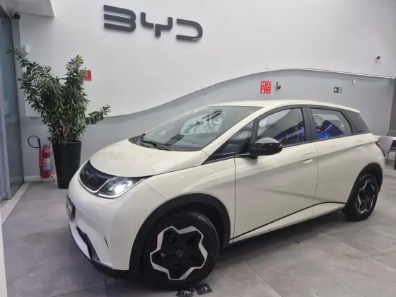 BYD DOLPHIN 44,9 KW ELÉTRICO BYD DOLPHIN 44,9 KW ELÉTRICO