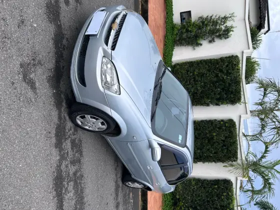 CHEVROLET CLASSIC 1.0 MPFI LS 8V FLEX 4P MANUAL CHEVROLET CLASSIC 1.0 MPFI LS 8V FLEX 4P MANUAL