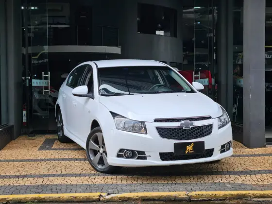 CHEVROLET CRUZE 1.8 LT SPORT6 16V FLEX 4P MANUAL
