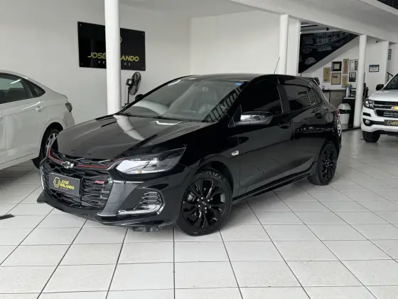 CHEVROLET ONIX 1.0 TURBO FLEX RS AUTOMÁTICO