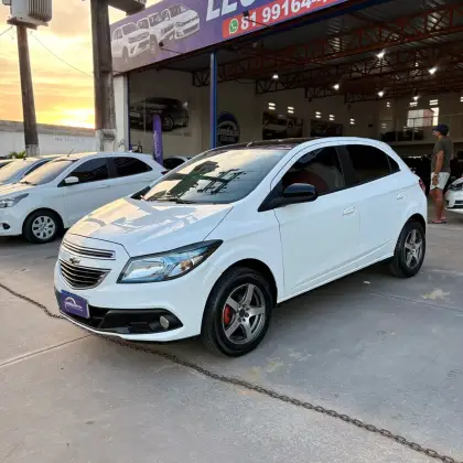 CHEVROLET ONIX 1.4 MPFI LT 8V FLEX 4P MANUAL