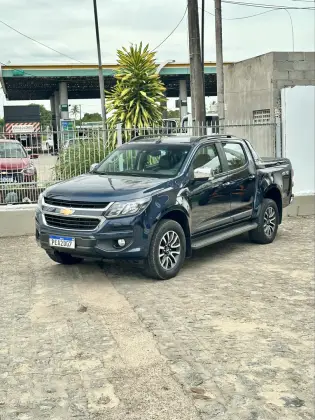 CHEVROLET S10 2.8 HIGH COUNTRY 4X4 CD 16V TURBO DIESEL 4P AUTOMÁTICO CHEVROLET S10 2.8 HIGH COUNTRY 4X4 CD 16V TURBO DIESEL 4P AUTOMÁTICO
