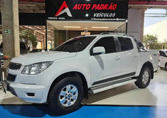 CHEVROLET S10 2.8 LT 4X4 CD 16V TURBO DIESEL 4P AUTOMÁTICO