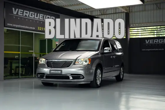 CHRYSLER TOWN & COUNTRY 3.6 LIMITED V6 24V GASOLINA 4P AUTOMÁTICO